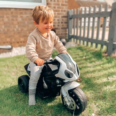 Motocicleta Electrica pentru Copii cu Autorizatie BMW