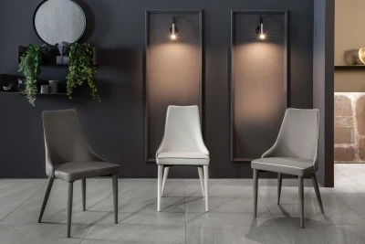 STONES Set 2 Sedie in similpelle con seduta e schienale imbottiti e gambe in metallo rivestite, 46x46x91cm, bianco