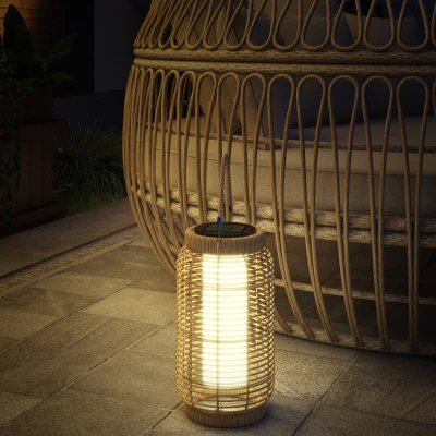 Outsunny Lanterna Decorativa de Vime Lanterna Solar de Exterior com Painel Solar Luzes LED Ligação Automática Ø18x37 cm Preto e Areia