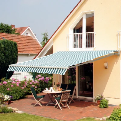 Outsunny Manual Retractable Awning Green/White Stripes 4x3m
