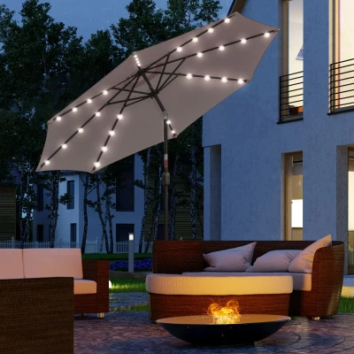 Outsunny Chapéu de Sol com 32 Luzes LED Solares Ø265x233cm Chapéu de Sol Inclinável com Manivela e Mastro de Aço para Terraço Pátio Exterior Cinza