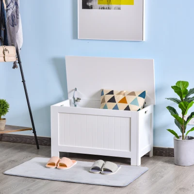 HOMCOM Sitzbank mit Stauraum im Landhausstil, inkl. Sicherheitsscharniere, Truhe, 81 cm x 40 cm x 46 cm, Weiß