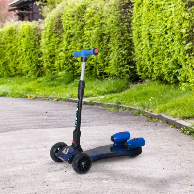 HOMCOM Patinete para Niños Scooter Plegable con Altura Ajustable de 4 Niveles y Música Luces y Nebulizador de Agua +3 Años 62x27x63-81 cm Azul