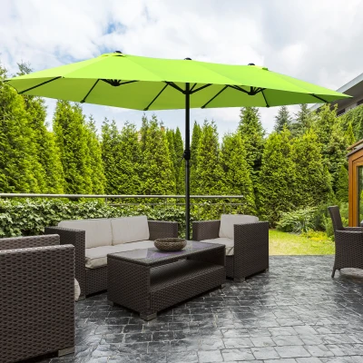 Outsunny Doppelsonnenschirm 455 x 270 cm Gartenschirm mit Handkurbel oval stabil Metallstange Marktschirm Doppelsonnenschirm Terrassenschirm Sonnenschutz für Strand Balkon Terrasse Garten Grün