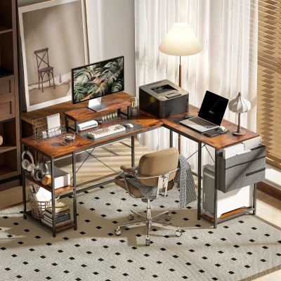 HOMCOM L-förmiger Schreibtisch, Vielseitiger Bürotisch mit einstellbaren Regalen und Aufbewahrungstasche, Monitorständer, Braun