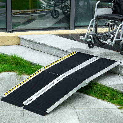 HOMCOM Rampa per Sedia a Rotelle Antiscivolo Pieghevole 152x73cm
