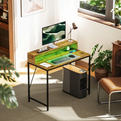 HOMCOM Mesa de Escritorio con Luces LED Tomas de Corriente Soporte para Monitor y Control Remoto 100x50x90,5 cm Marrón Rústico