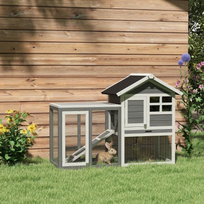 PawHut Kaninchenstall Tannenholz Outdoor Indoor Kleintierstall Kleintierhaus Kleintierkäfig Herausnehmbare Bodenwanne und Rampe Grau+Schwarz+Weiß 122 x 62,6 x 92 cm