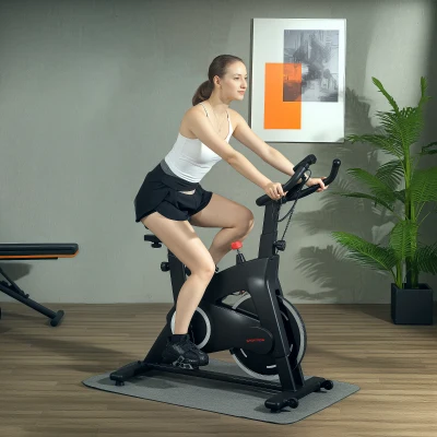 SPORTNOW Leises Fitness-Heimtrainerfahrrad mit verstellbarem Widerstand, Sattel und Lenker, LCD-Bildschirm, Tablettenhalterung, Schwarz