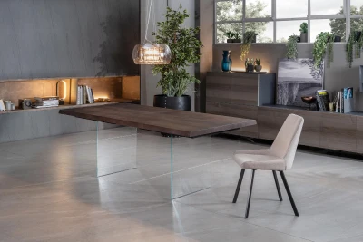 E-STYLO Tavolo con top in rovere termocotto e gambe in vetro temperato extra trasparente, 100x200x76cm, rovere termocotto, vetro trasparente