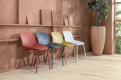 E-STYLO Set 4 Sedie da pranzo per interni ed esterni in polipropilene e metallo, 55x46x79cm, grigio scuro