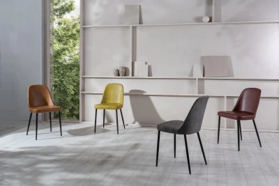 E-STYLO Set 4 Sedie da pranzo rivestite in tessuto morbido con gambe in metallo, 52x45x85cm, grigio chiaro