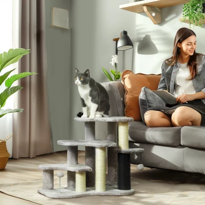PawHut Katzenbaum Kratzturm 50 cm Höhe mit Plüschplattformen Bällen für Katzen bis zu 5 kg hellgrau