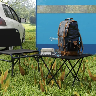 Outsunny Faltbarer Campingtisch, leichter Picknicktisch aus Metall mit Transporttasche - 56L x 45B x 45H cm