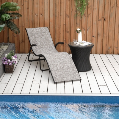 Outsunny Espreguiçadeira de Jardim com Apoio para os Braços Apoio para os Pés Encosto Respirável e Estrutura de Metal Ergonómico para Terraço Praia Acampamento 170x62x68cm Cinza