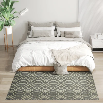 HOMCOM Indoor Outdoor UV Resistant Geometric Rug Grey 170x120cm