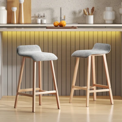 HOMCOM Conjunto de 2 Taburetes de Bar Tapizado en Lino Sintético Taburetes Altos de Cocina con Reposapiés y Patas de Madera Carga 120 kg 40x41,5x75,5 cm Gris y Natural
