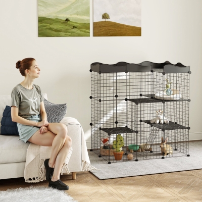 PawHut Recinto Modular para Animales Pequeños con Múltiples Niveles Puertas Amplias Rampas y Paneles de Resina PP 105x70x116 cm