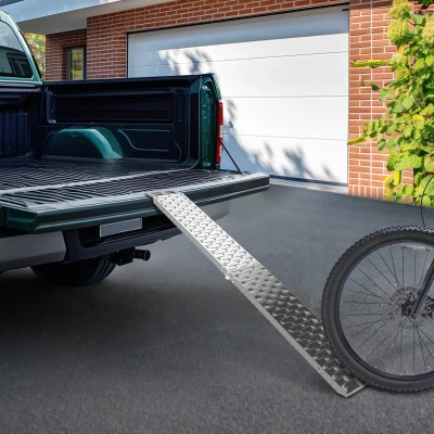 HOMCOM Faltbare und rutschfeste Edelstahl-Motorradrampe mit Sicherheitsgurt, Silber