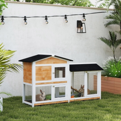 PawHut Conejera de Madera Exterior Jaula para Conejos de 2 Niveles con Techo Asfáltico 2 Corrales de Metal Bandeja Extraíble 2 Puertas y Rampa 157,4x53x93,5 cm Natural