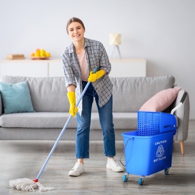 HOMCOM Carrinho de Limpeza com Espremedor e Separador de Água de 20 L para Tarefas Domésticas Azul 60x27x70,5 cm