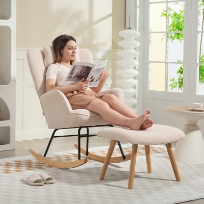 HOMCOM Sillón mecedora con reposapiés, cubierta de felpa suave, patas de madera, cojines, respaldo alto, sillón mecedor, Beige