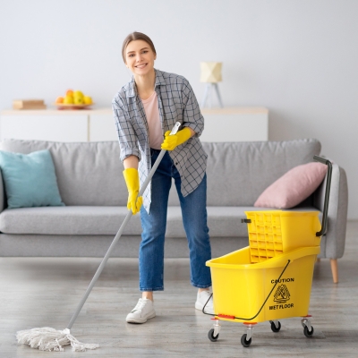 HOMCOM Seau Essoreur 36L Plastique Jaune avec Roues