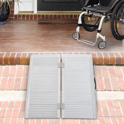 HOMCOM, Rampă de scaun cu rotile, antiderapantă, pliabilă, din aluminiu, cu borduri, încărcare maximă 270 kg, 91 x 74 cm