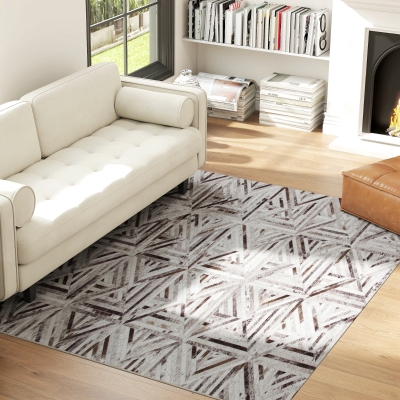 HOMCOM Modern Triangle Pattern Chenille Rug 230x160cm Brown
