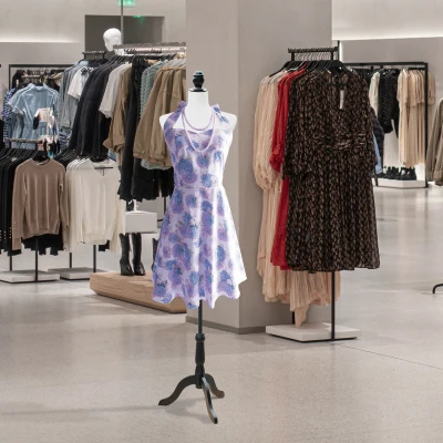 HOMCOM Mannequin-Torso, Kleiderpuppe, Schaufensterpuppe, Schaumstoff, Holz, Metall, Weiß