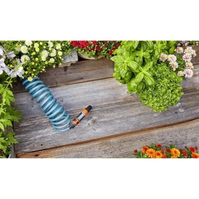 GARDENA Flexible d'arrosage – Longueur 15m – Ø9mm – Arrosage petits espaces – Kit complet avec raccords – Garantie 5 ans (4648-26)