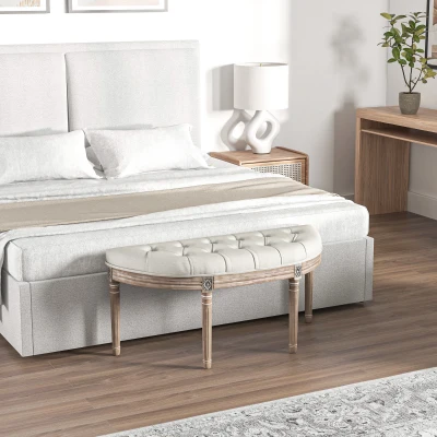 HOMCOM Banco de Pé de Cama em Forma Meia-Lua Estilo Luís XVI Estrutura em Madeira Maciça Esculpida Assento em Tecido Creme