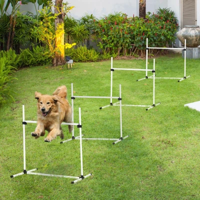 PawHut Agility Set Hunde 4-teiliges höhenverstellbar Agility-Ausrüstung Sprungstangen-Set Steckhürdenset mit 4 Hürden Tragetasche Koordinationstraining Sprungstangen-Set für Spiele Training