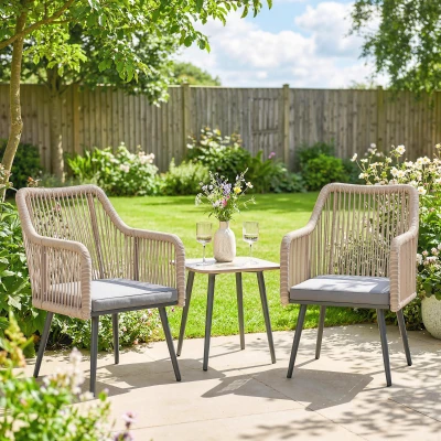 Outsunny Gartenstuhl 2er Set wetterfest  Gartenstühle mit Armlehne Sitzkissen Metallrahmen bis 120 kg belastbar Hellgrau