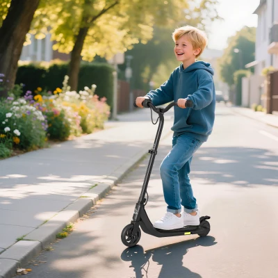 HOMCOM 120W Electric Scooter, E-Scooter, Adjustable Height, Rear Brake, for Ages 6+, Black