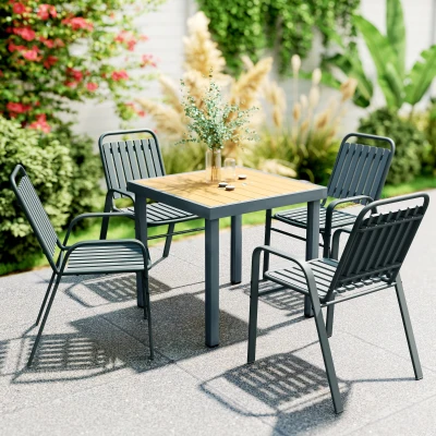Outsunny Conjunto de 4 cadeiras de jardim empilháveis para exterior com encosto alto e apoios de braços estrutura em aço 56x66x91cm cinza