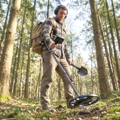 Outsunny Metal Detector Waterproof LCD Display with Bag & Shovel