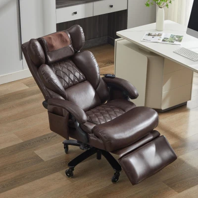 Chefsessel mit Massage- und Heizfunktion, Ergonomischer Bürostuhl mit Kunst-Leder, ausziehbare Fußstütze, 88 x 70 x 112,5 cm, Braun