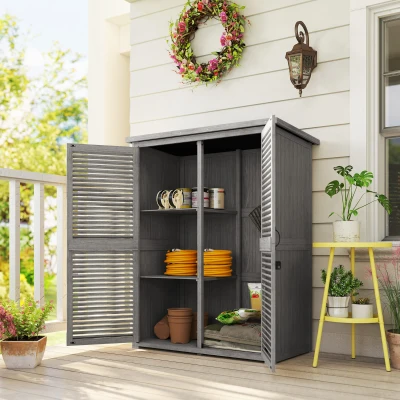 Outsunny Armario de Jardín 0,83 m² 127x65x168 cm con 2 Puertas de Persiana 2 Estantes 2 Asas y Techo Impermeable Gris