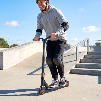 SPORTNOW Scooter Acrobático para Trucos Patinete Freestyle con Rodamientos ABEC-9 Ruedas 120 mm Giro 360° para Skatepark Dorado