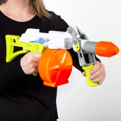 Pistola de Agua Depósito Extraíble 650 Ml Alcance 9 M, 52x7x25,5 Cm, Multicolor