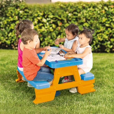 Mesa de Picnic Infantil Hot Wheels con 2 Banquetas Integradas, 69x79x42 Cm, Azul y Naranja