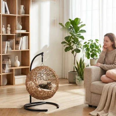 PawHut Cama para gatos trenzada, Casa elevada de ratán para gatos con cojín lavable y pelota de juego, Refugio interior para gatos