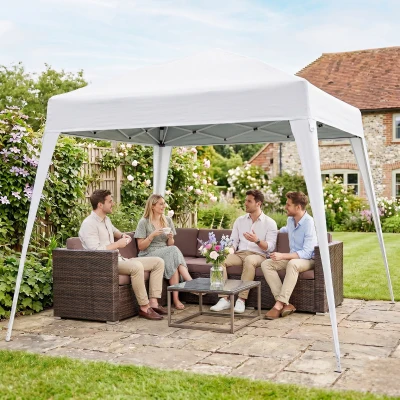 Outsunny Carpa Plegable 2,4x2,4 m, Pop-up, Cenador Pabellón de Jardín, Altura Ajustable con Bolsa de Transporte, Anti-UV, Impermeable, Gazebo para Camping, Fiestas, Exterior, Blanco