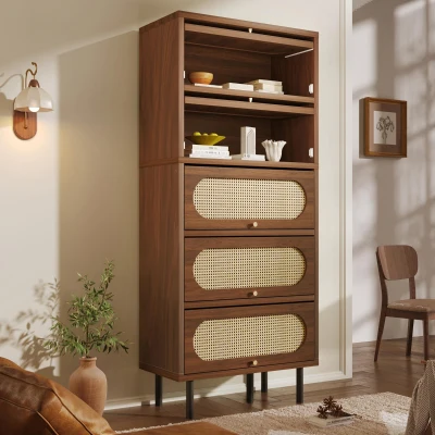 Aparador com 5 portas basculantes, muito espaço de arrumação e frente em rattan, 80x40x163 cm, Cor natural