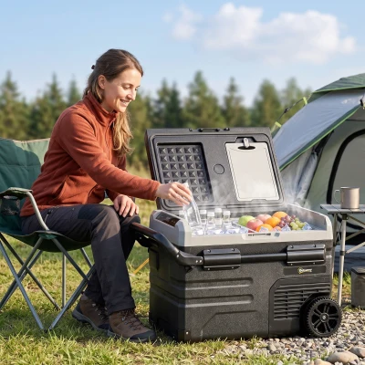 Outsunny Nevera Portátil Eléctrica 40L 12/24/240V Refrigerador de Coche con Compresor Pantalla LED Táctil Modos ECO y MAX hasta -20℃ Asa Retráctil Ruedas para Viajes Camping