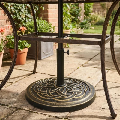 Outsunny Base de Sombrilla de Jardín Peso Neto 12 kg Soporte de Parasol Redondo Apto para Postes de 38mm/48mm Resina y Acero para Terraza Patio Exterior Ø45x33 cm Bronce