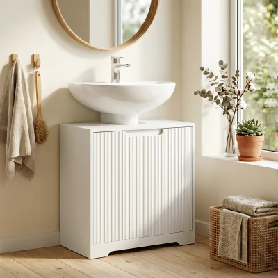 HOMCOM Mueble Bajo Lavabo con Puertas de Cierre Suave y Diseño Acanalado 2 Estantes para Lavabo con o sin Pedestal Blanco