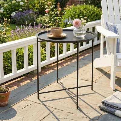 Outsunny Mesa de Jardín Redonda con Bandeja Extraíble Patas Ajustables y Acabado en Acero para Exterior Ø46x50 cm Negro
