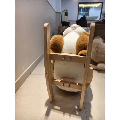 AIYAPLAY Caballo mecedor para niños 1-3 años en forma de ardilla de peluche, sonidos, cinturón de seguridad, marrón